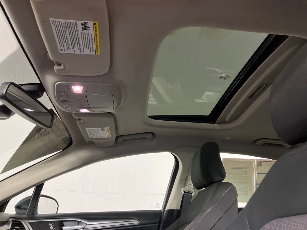 Certified 2020 Ford Fusion SE image 34