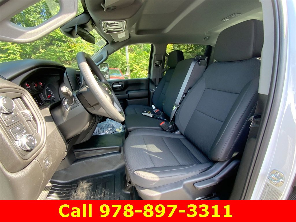 New 2025 GMC Sierra 2500 Pro w/ Snow Plow Prep/Camper Package image 18