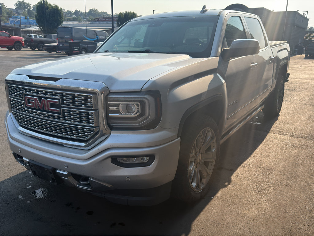 Used 2017 GMC Sierra 1500 Denali w/ Denali Ultimate Package AWD/4WD image 3
