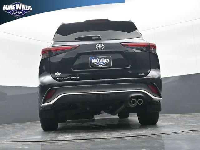 Used 2024 Toyota Highlander XSE image 22