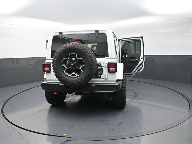 Used 2023 Jeep Wrangler Unlimited Rubicon w/ Cold Weather Group AWD/4WD image 35