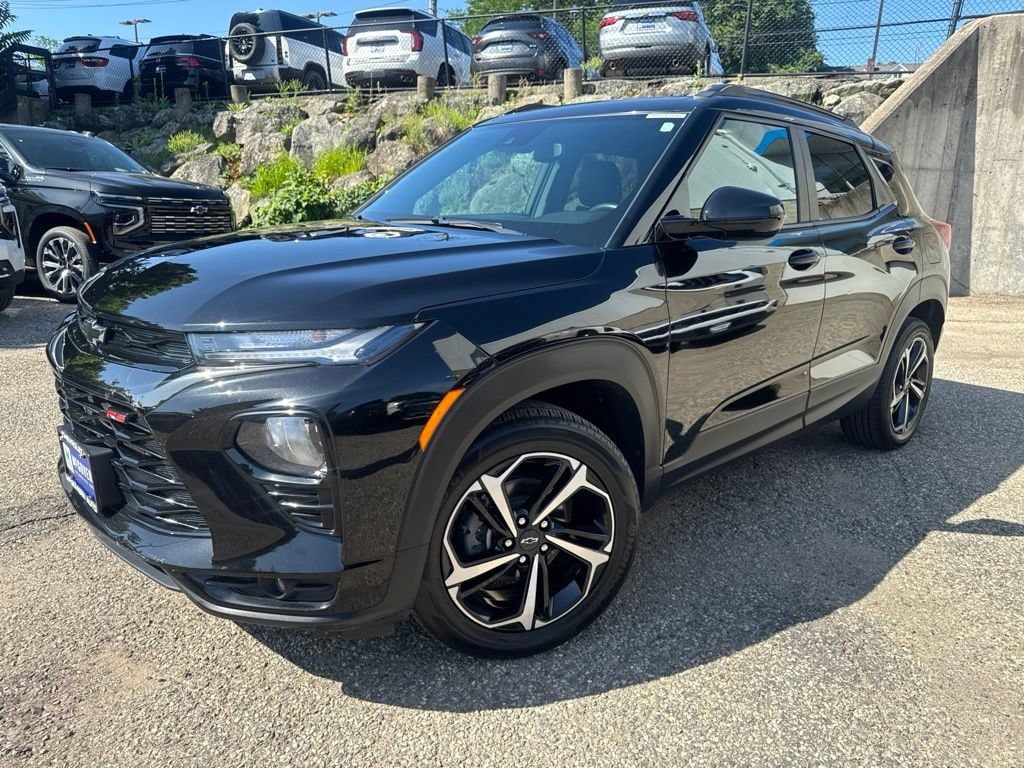 Used 2022 Chevrolet TrailBlazer RS AWD/4WD image 2