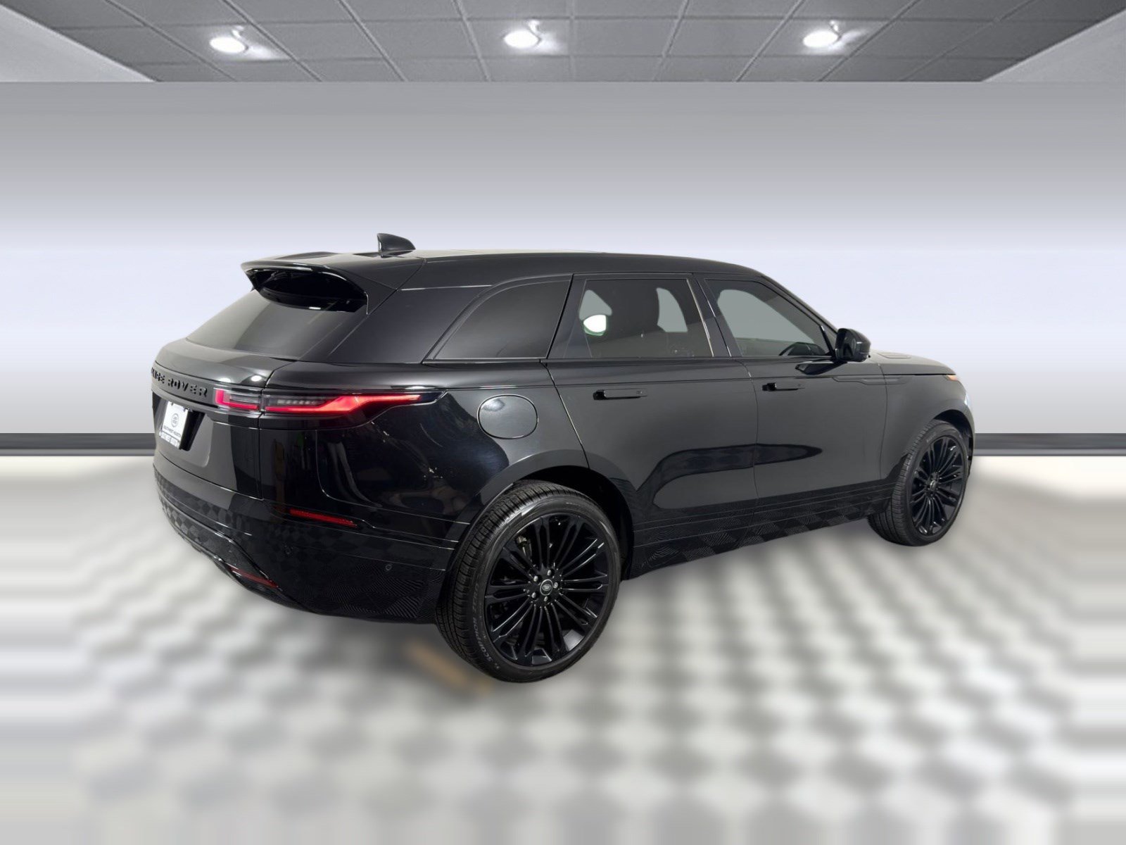 Certified 2026 Land Rover Range Rover Velar Dynamic SE image 9