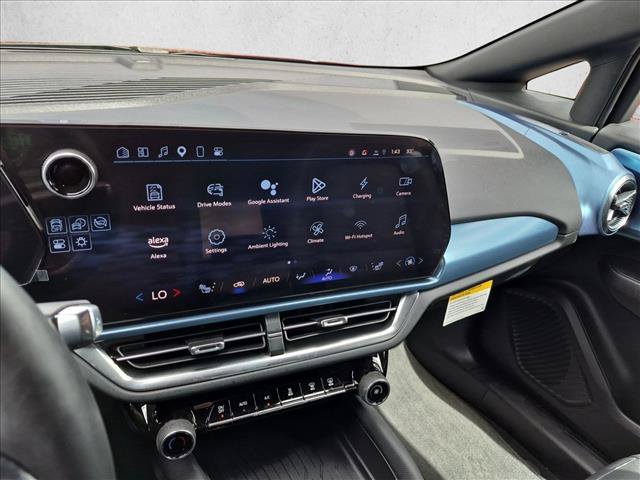 Used 2024 Chevrolet Equinox EV LT FWD image 22