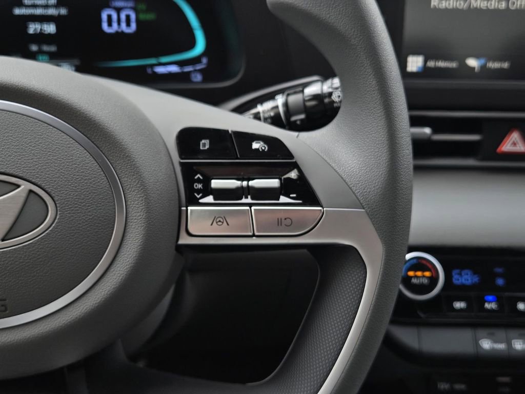 New 2026 Hyundai Elantra Blue FWD image 11
