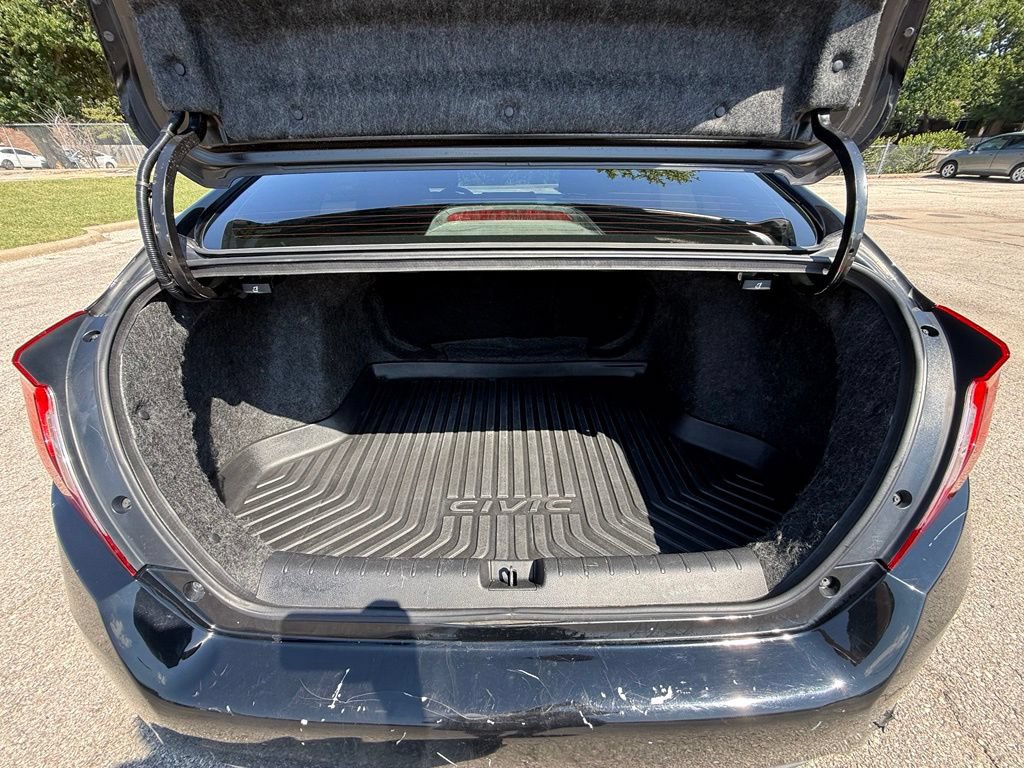 Used 2018 Honda Civic EX image 32