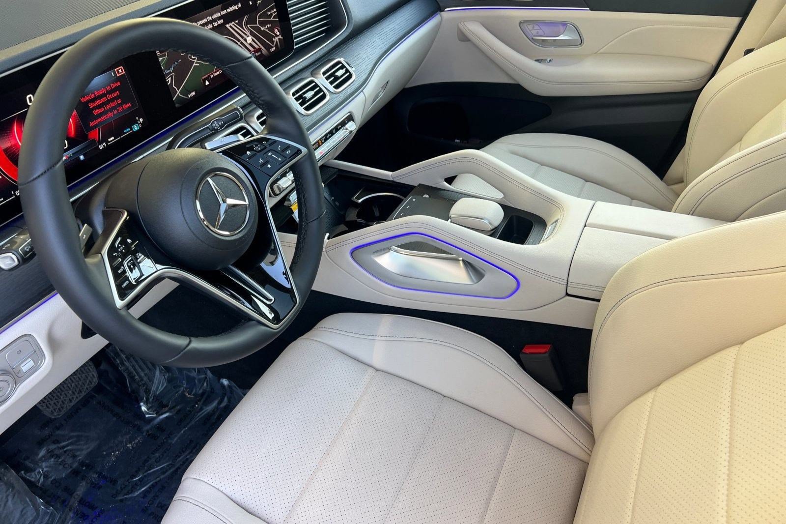 Used 2025 Mercedes-Benz GLE 350 4MATIC image 4