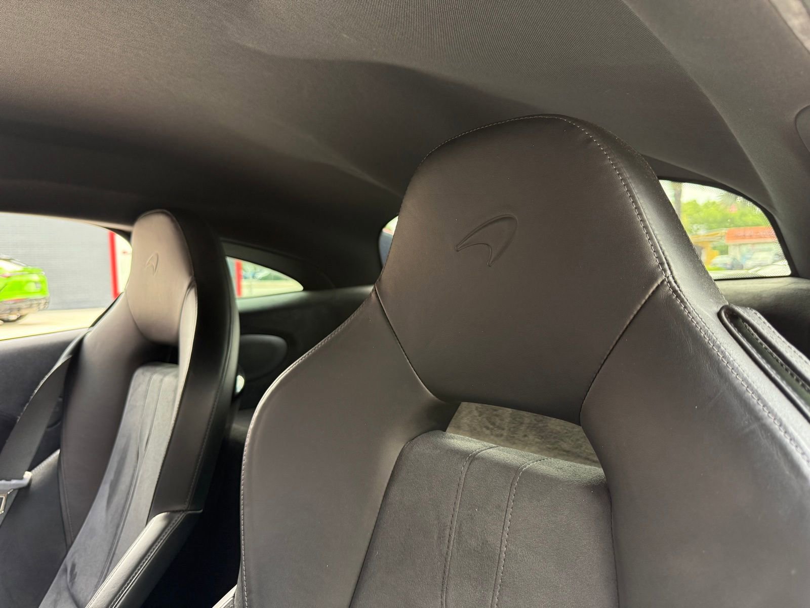 Used 2019 McLaren 600LT RWD image 21