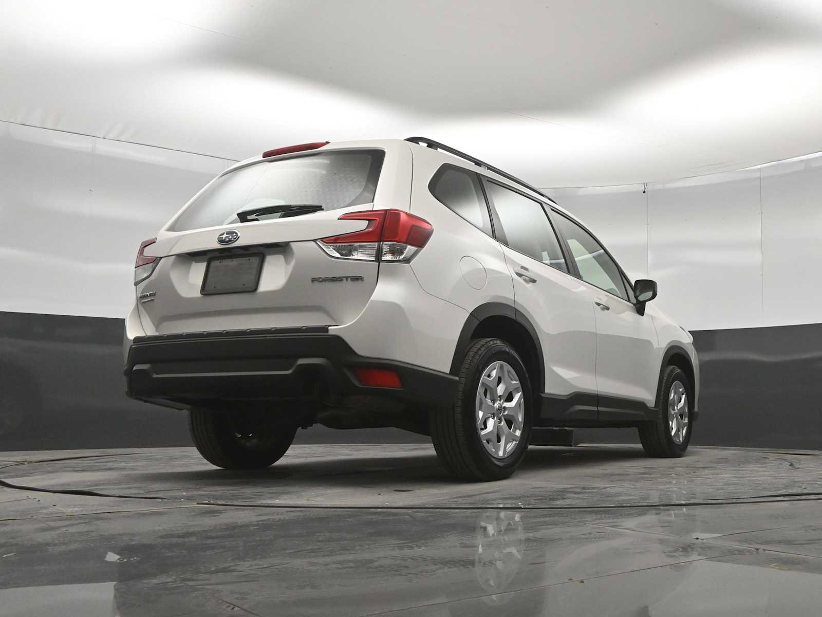 Used 2024 Subaru Forester AWD/4WD image 36