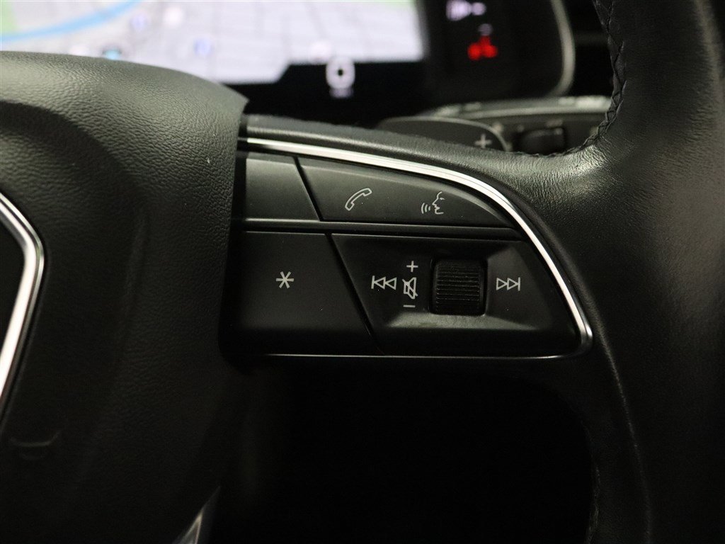 Used 2021 Audi Q8 Premium Plus w/ Premium Plus Package AWD/4WD image 29