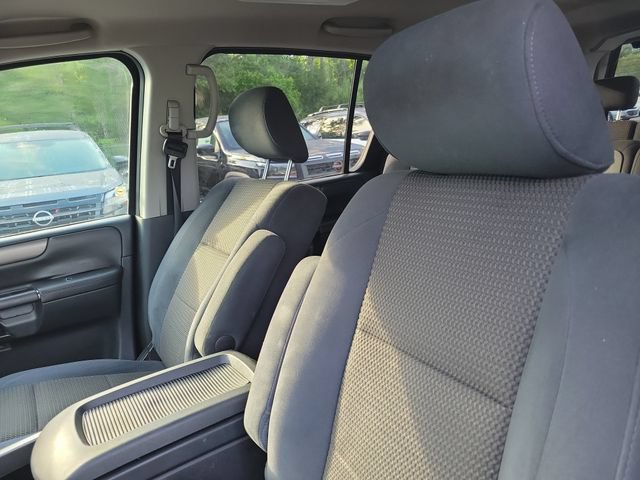 Used 2013 Nissan Armada SV RWD image 19