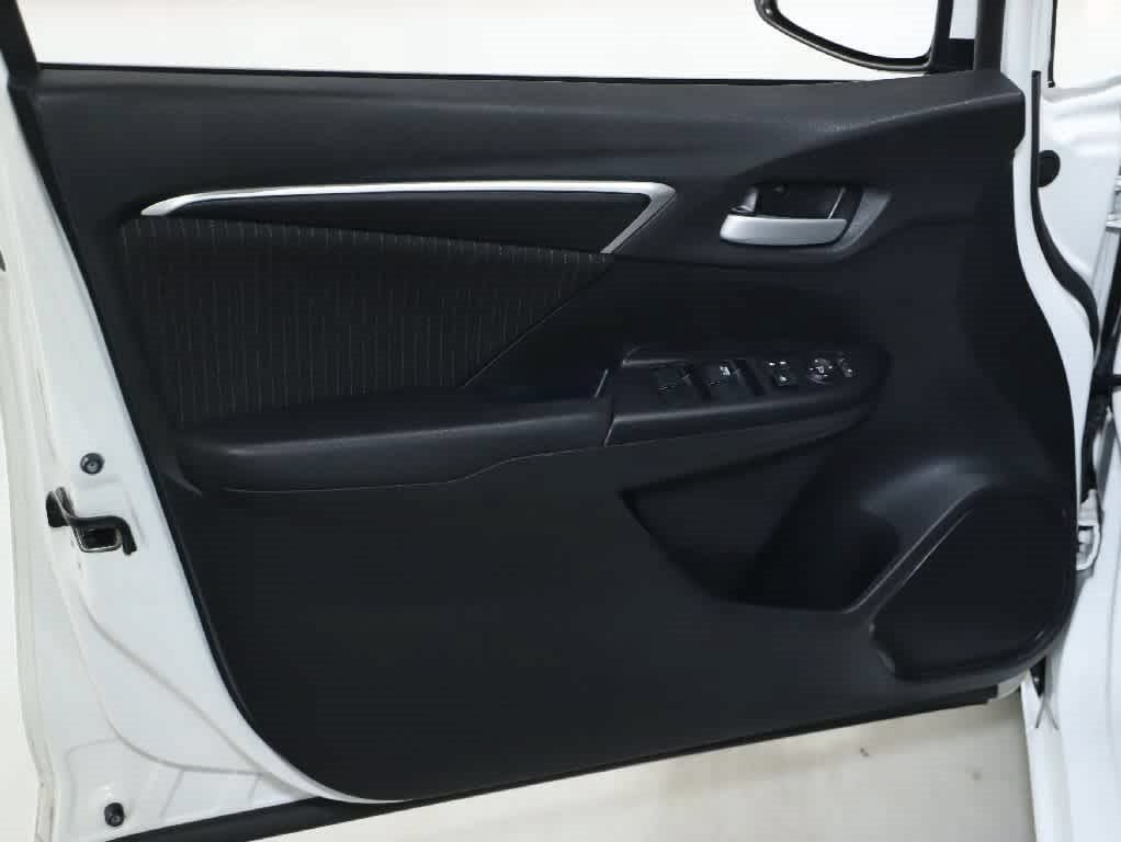 Used 2019 Honda Fit EX image 15