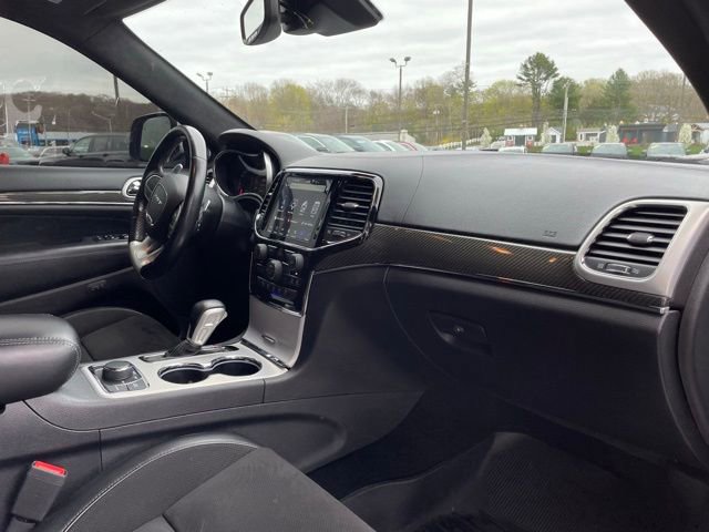 Used 2019 Jeep Grand Cherokee SRT image 29