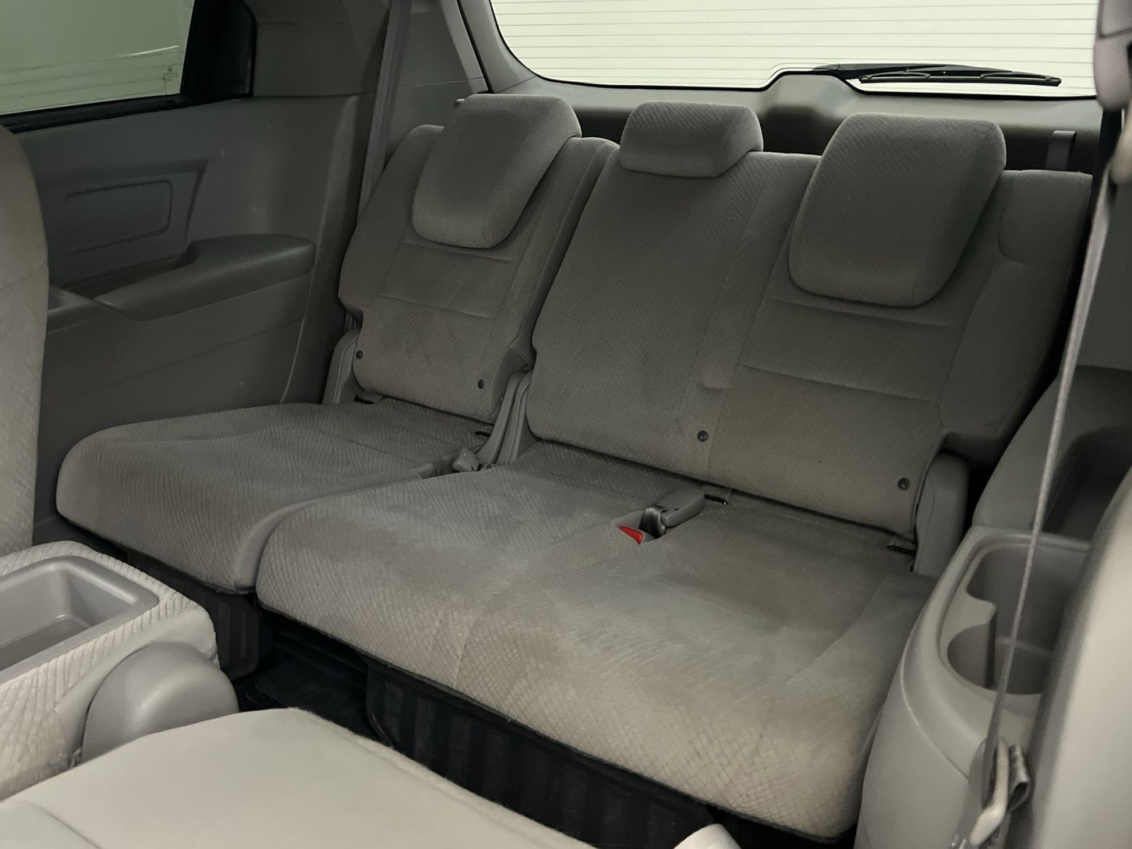 Used 2016 Honda Odyssey SE image 25