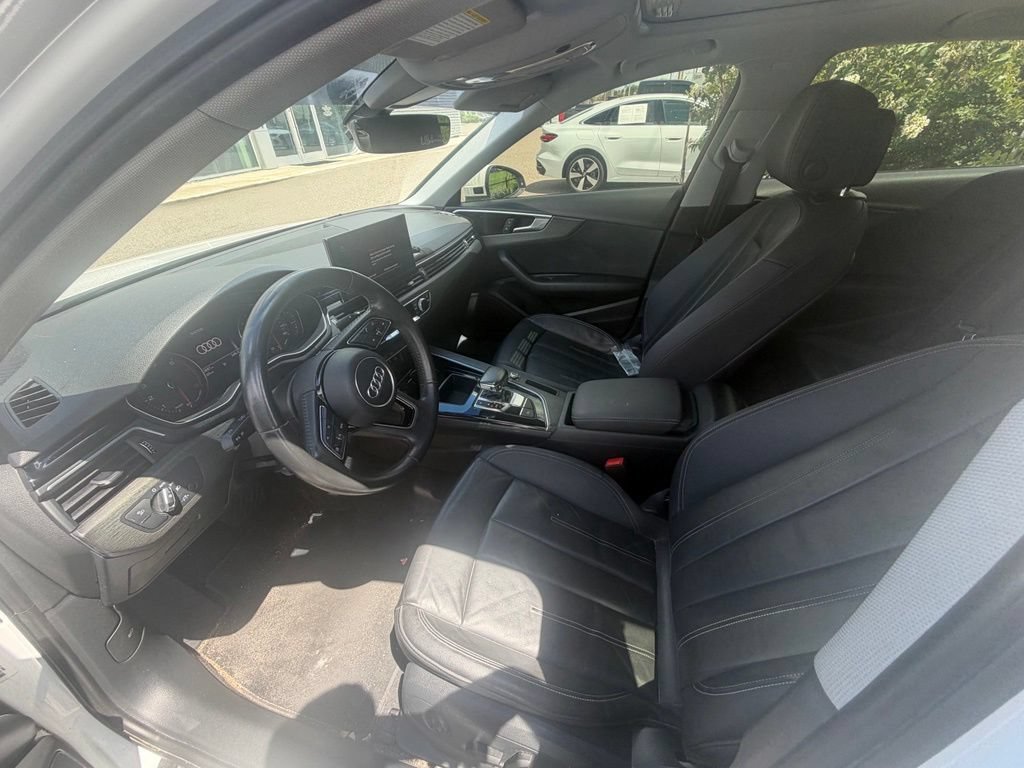 Used 2020 Audi A4 2.0T Premium w/ Convenience Package FWD image 9