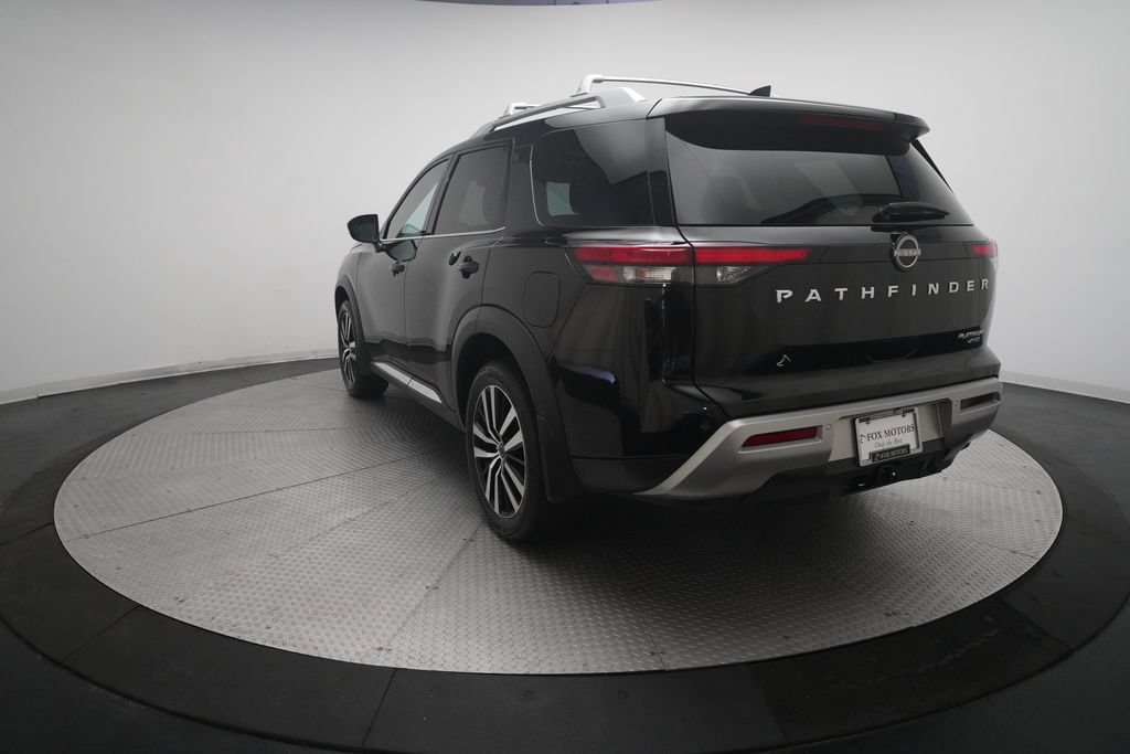 Used 2025 Nissan Pathfinder Platinum AWD/4WD image 35