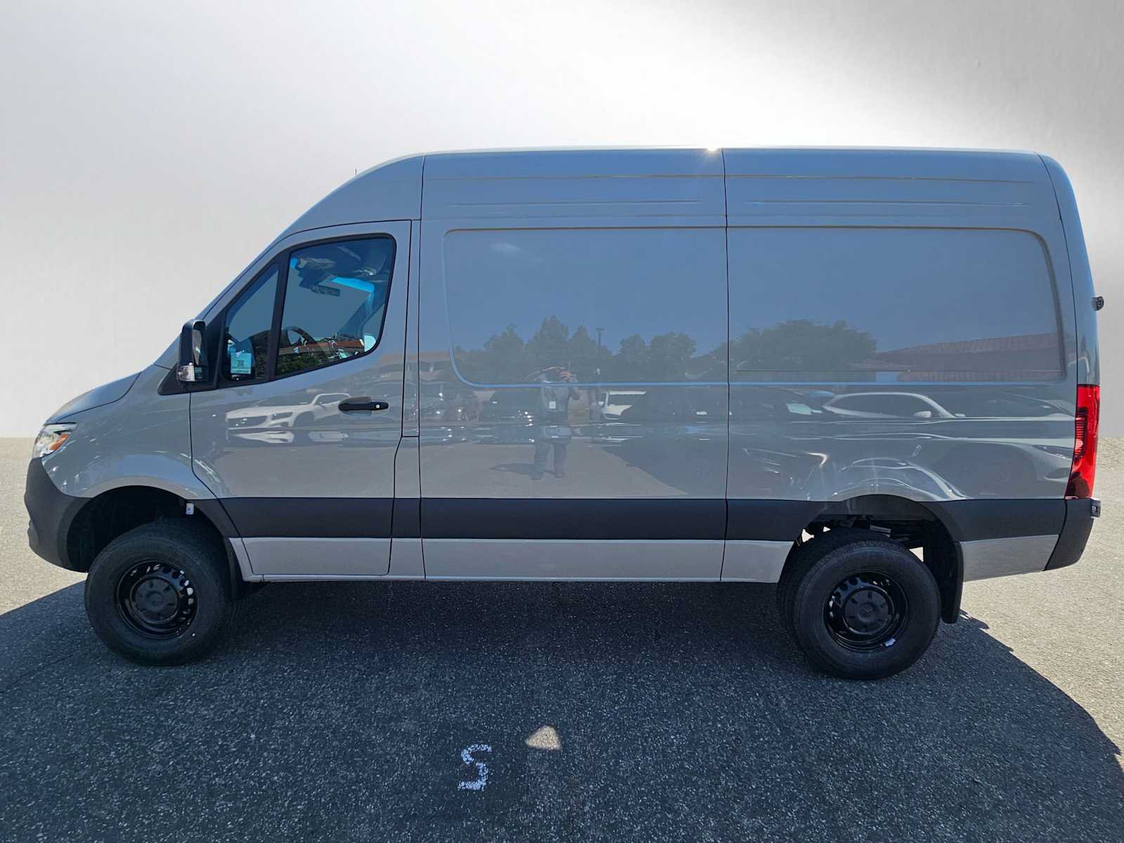 New 2026 Mercedes-Benz Sprinter 2500 image 6