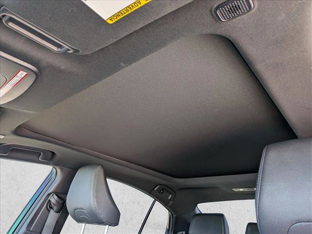 Used 2025 Toyota Camry XSE FWD image 16