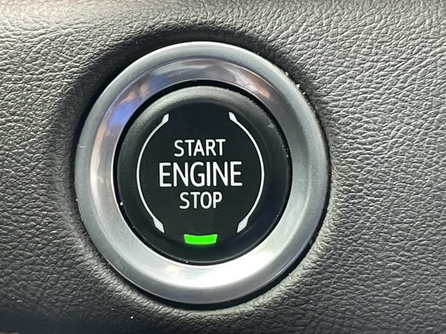 Used 2022 Cadillac Escalade ESV Premium Luxury AWD/4WD image 24