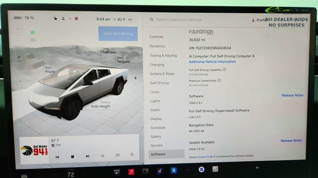 Used 2024 Tesla Cybertruck AWD Crew Cab image 36