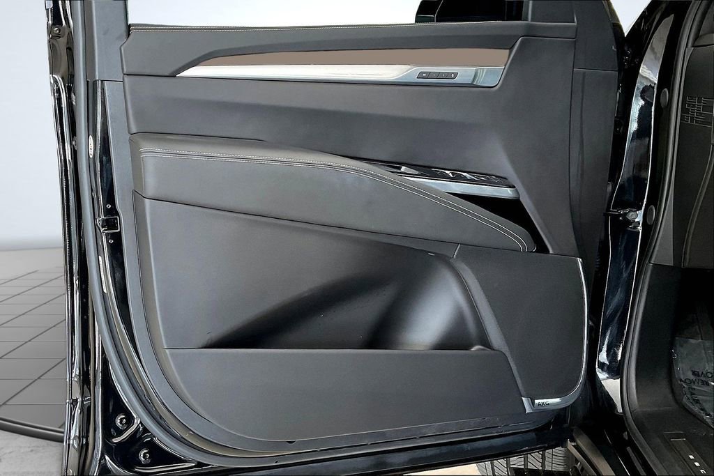 Used 2025 Cadillac Escalade Sport Platinum image 23