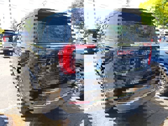 New 2026 GMC Yukon Elevation image 4