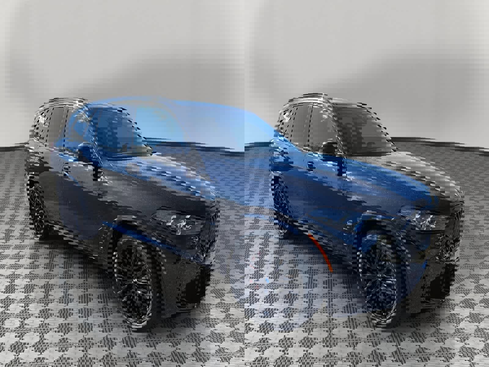 New 2026 BMW X5 xDrive40i w/ M Sport Package