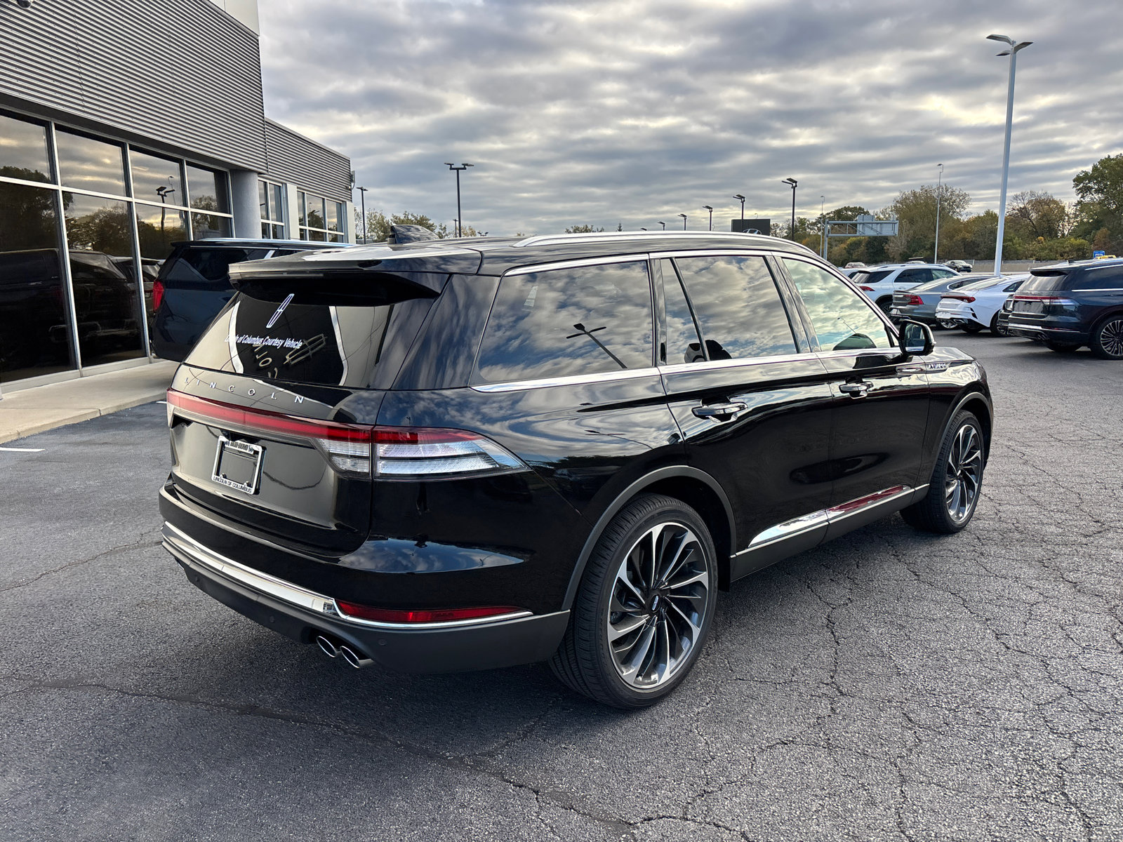 New 2025 Lincoln Aviator Reserve w/ Equipment Group 201A image 7