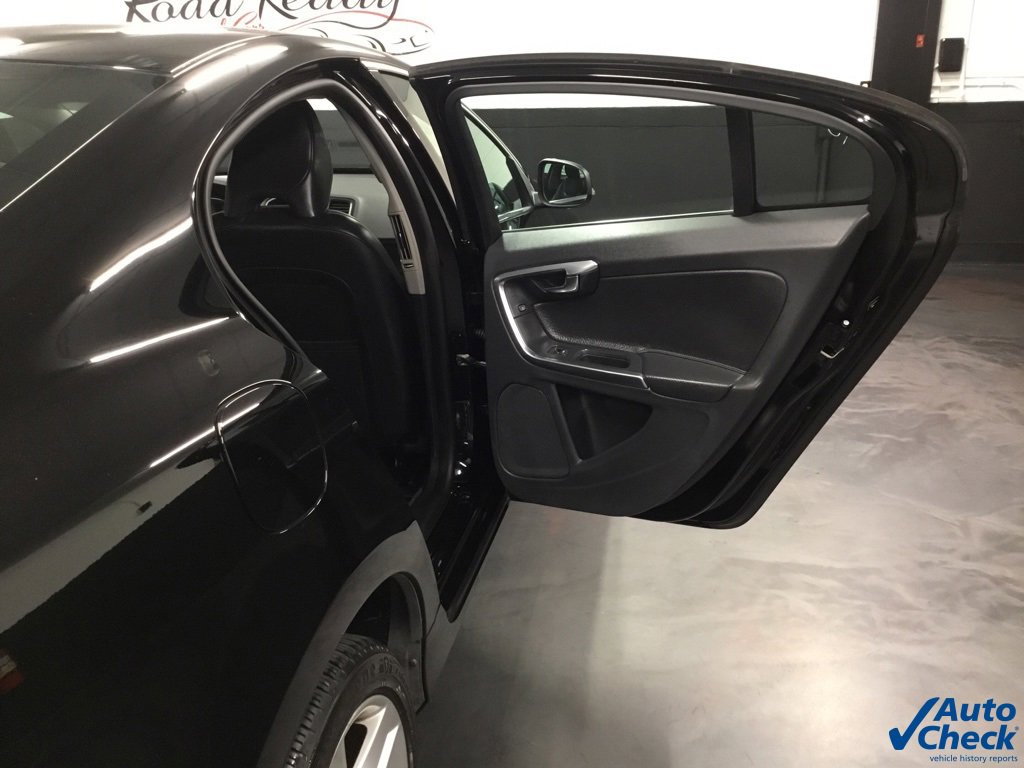 Used 2014 Volvo S60 T5 image 34