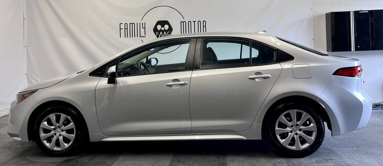 Used 2020 Toyota Corolla LE image 6