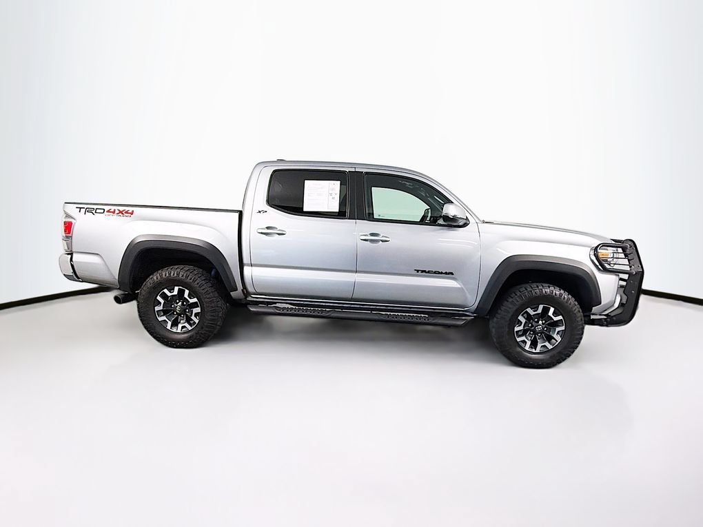 Used 2023 Toyota Tacoma TRD Off-Road AWD/4WD image 11