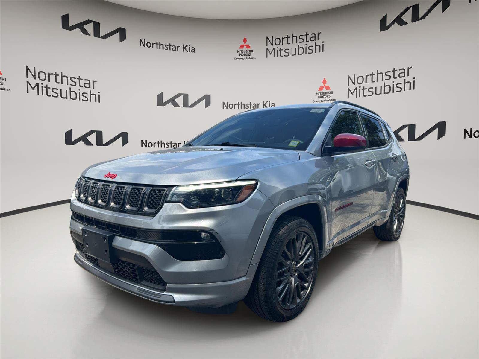 Used 2023 Jeep Compass Limited w/ Elite Group for (Red) Edition