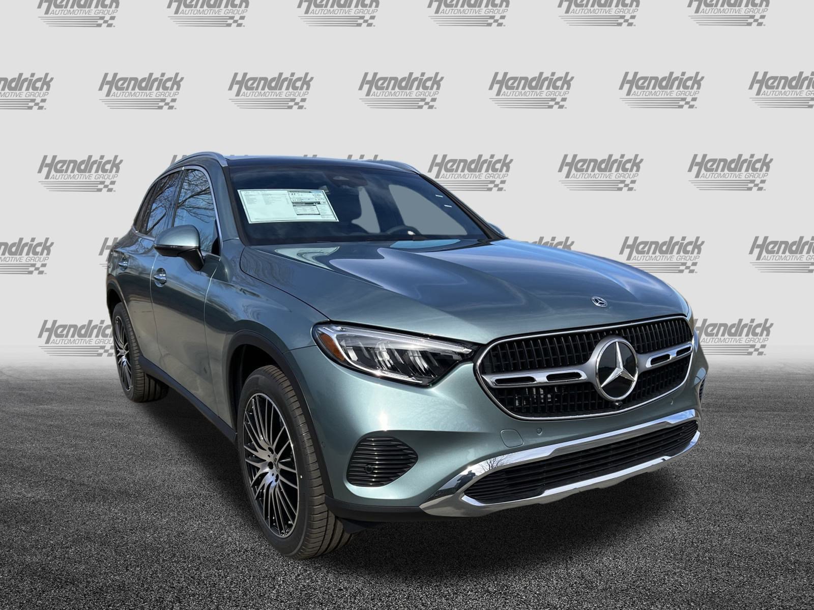 New 2026 Mercedes-Benz GLC 300 image 2