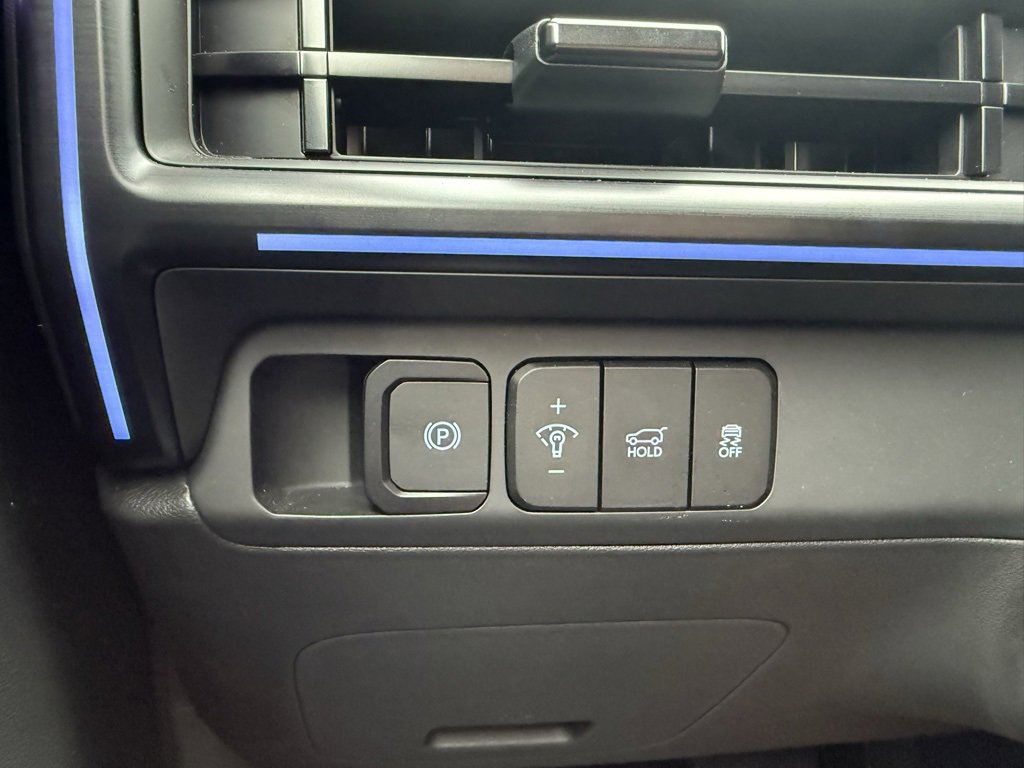 Used 2025 Hyundai Santa Fe Calligraphy image 31