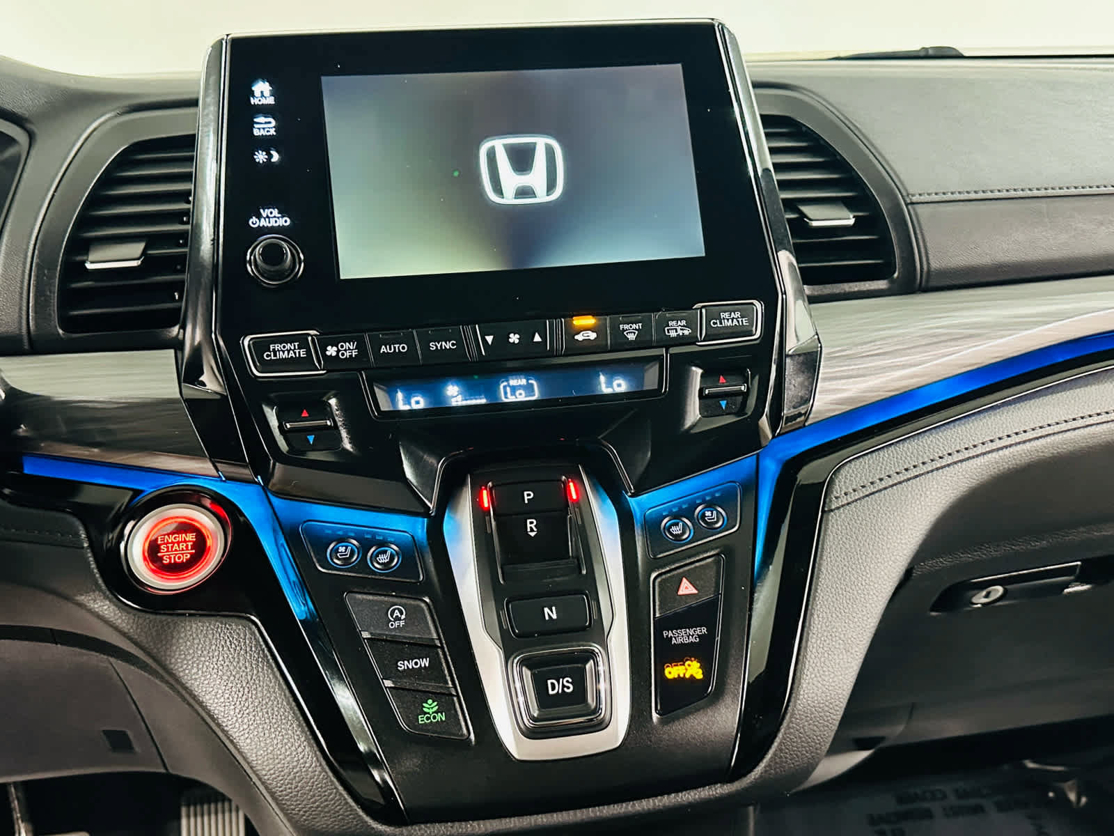 Used 2023 Honda Odyssey Elite image 11