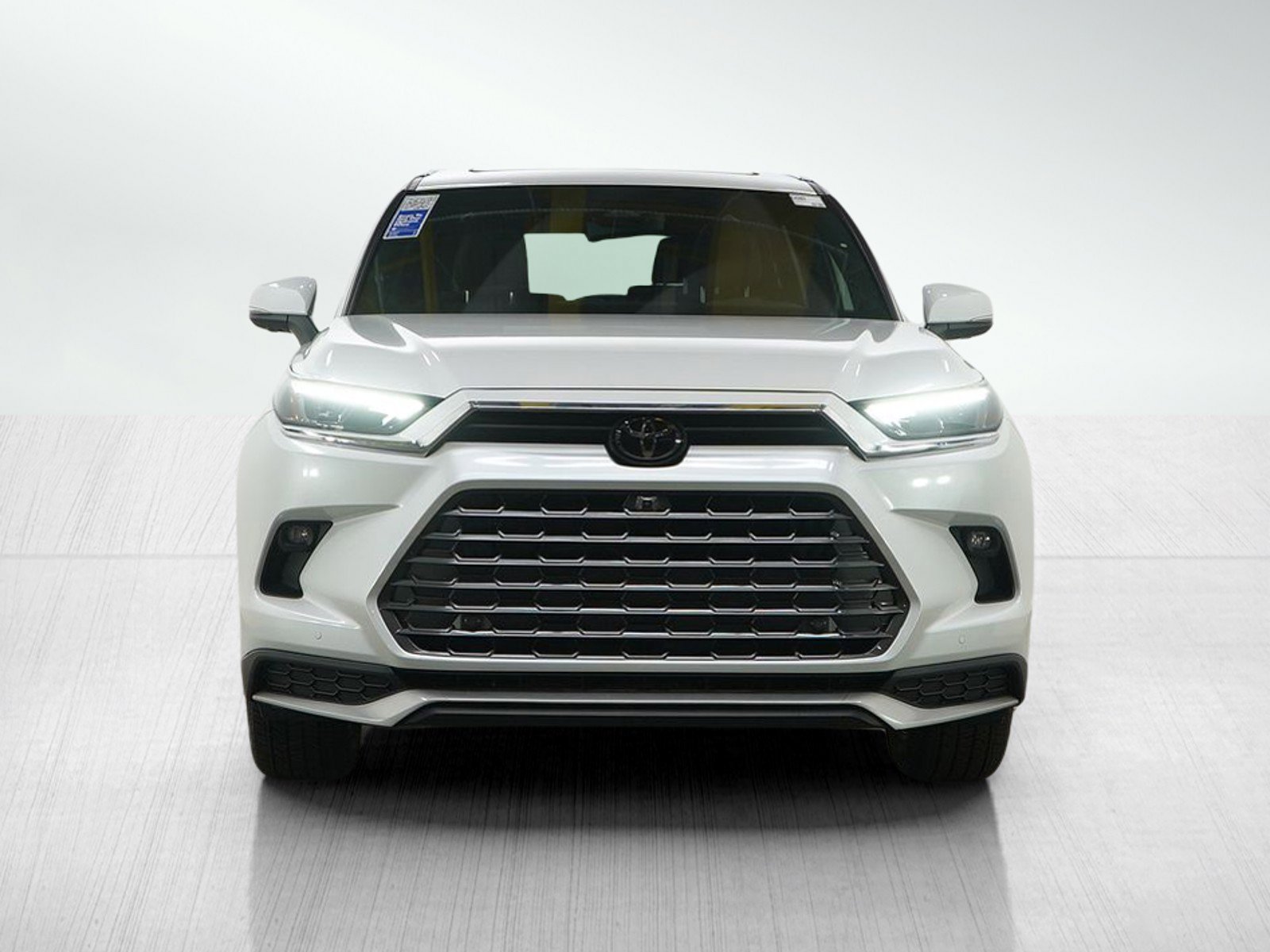 Used 2025 Toyota Grand Highlander AWD Hybrid image 8