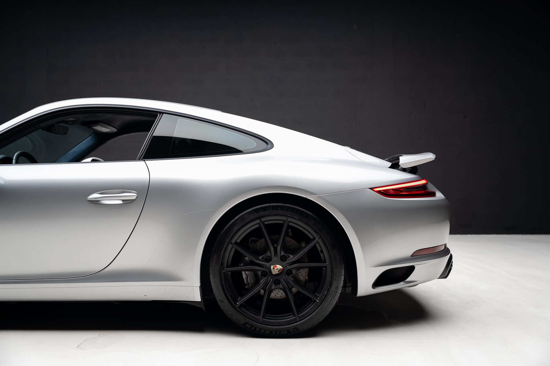 Used 2018 Porsche 911 Carrera RWD image 20