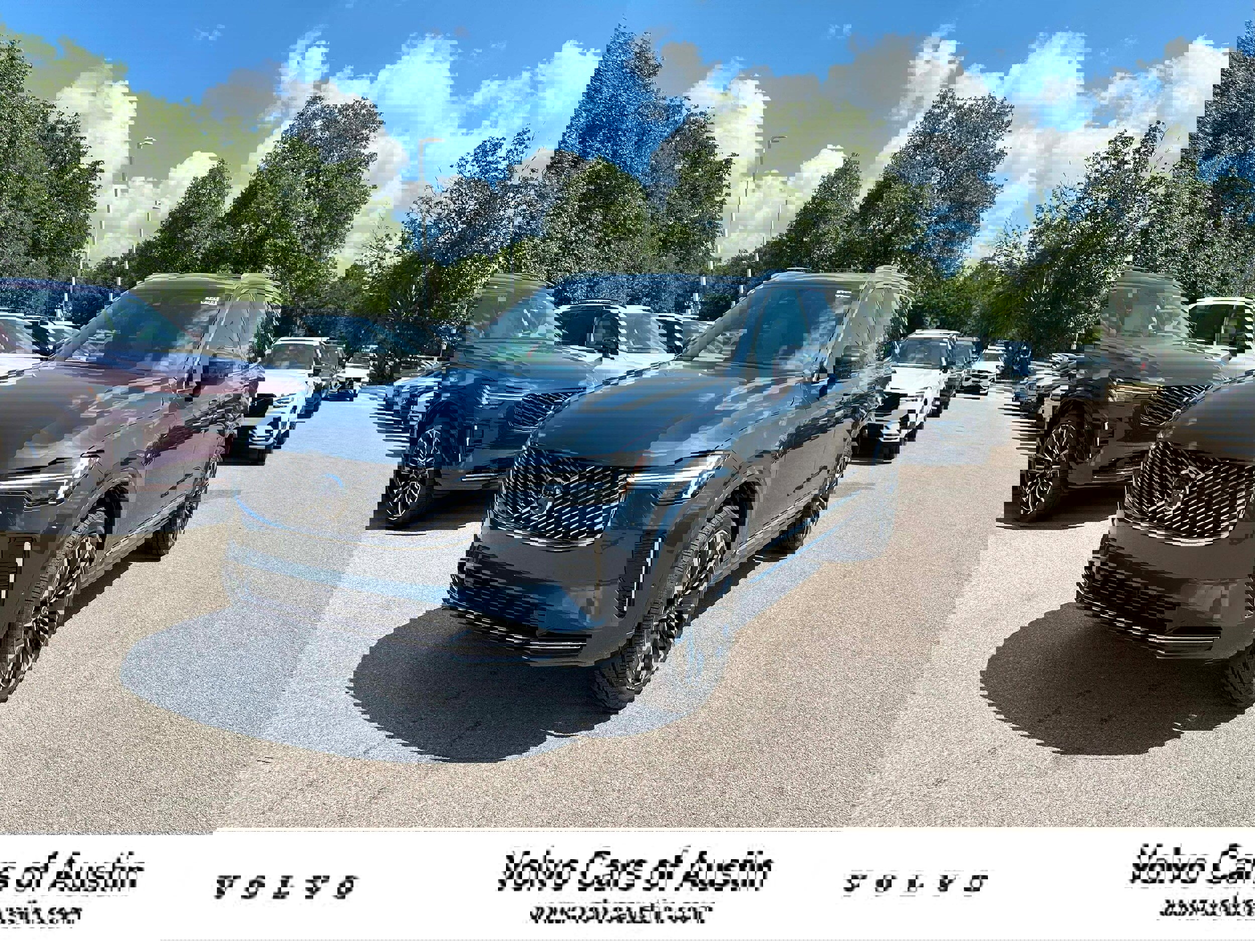 New 2026 Volvo XC90 B6 Plus w/ Protection Package Premier image 1
