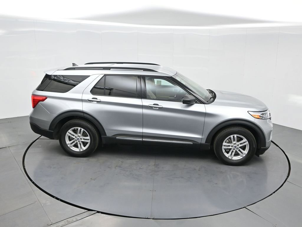 Used 2024 Ford Explorer XLT w/ Equipment Group 202A image 56