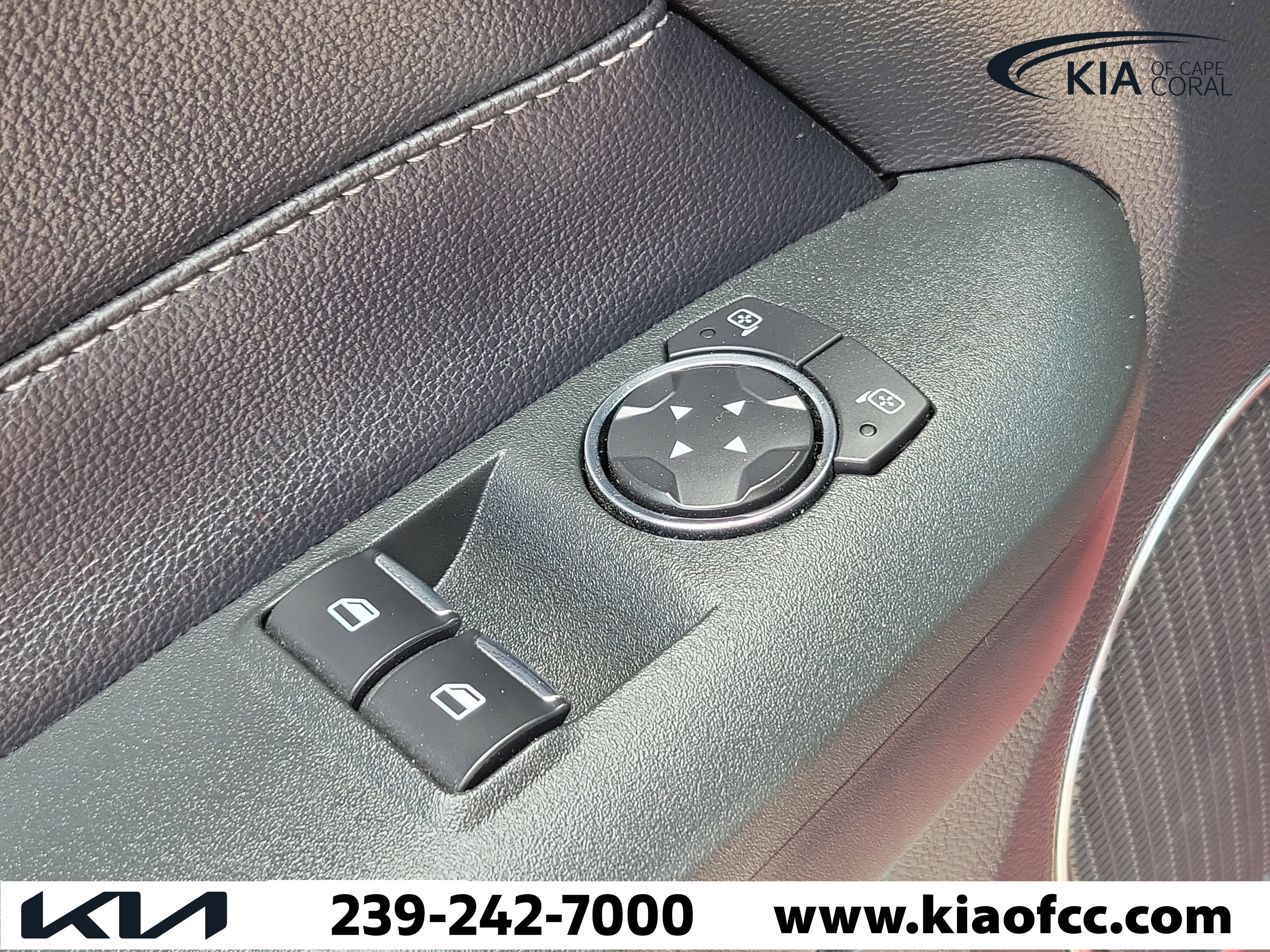 Used 2018 Ford Mustang GT Premium w/ GT Performance Package RWD image 15