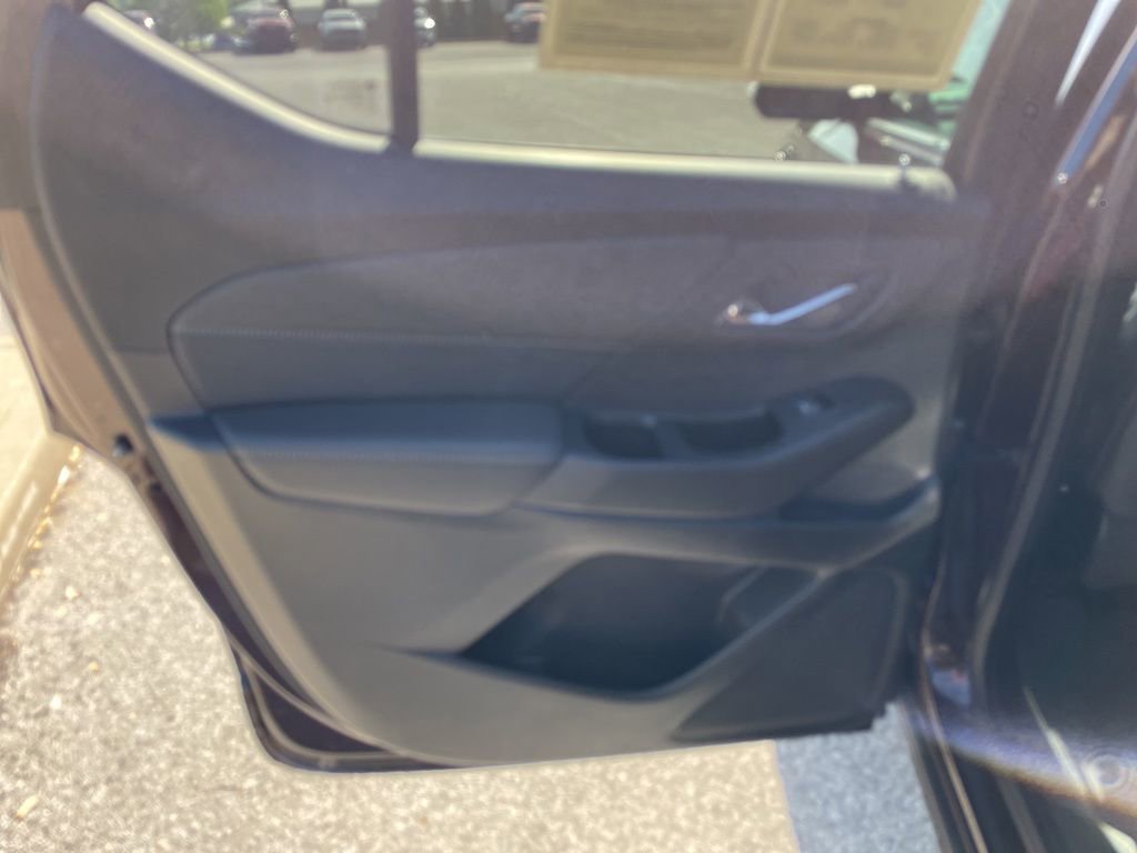 Used 2023 Chevrolet Traverse Premier AWD/4WD image 47