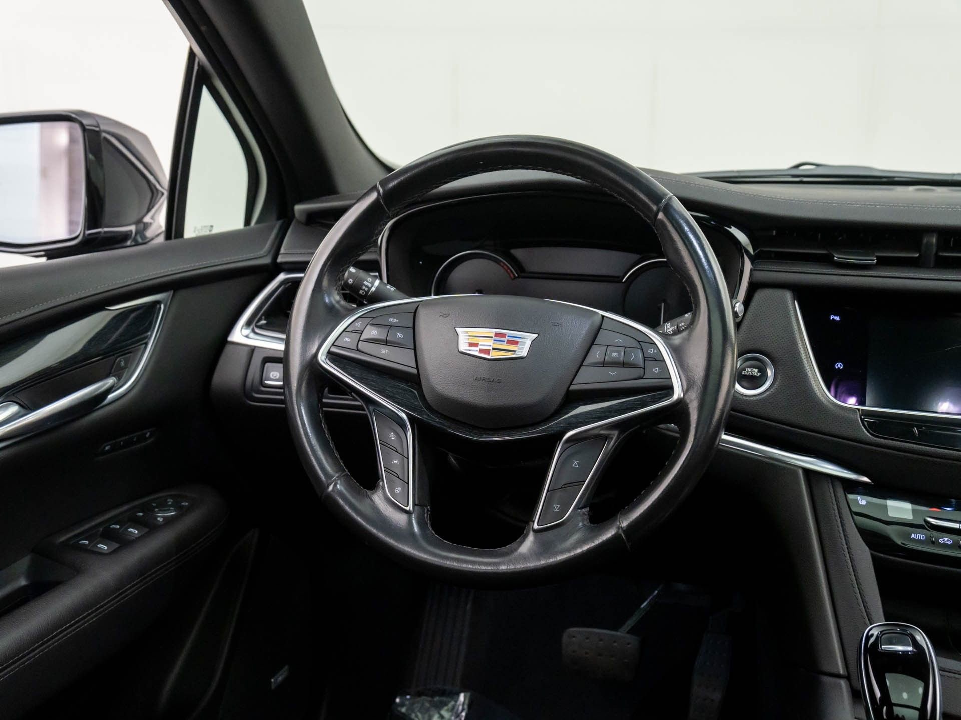 Certified 2022 Cadillac XT5 Premium Luxury image 13