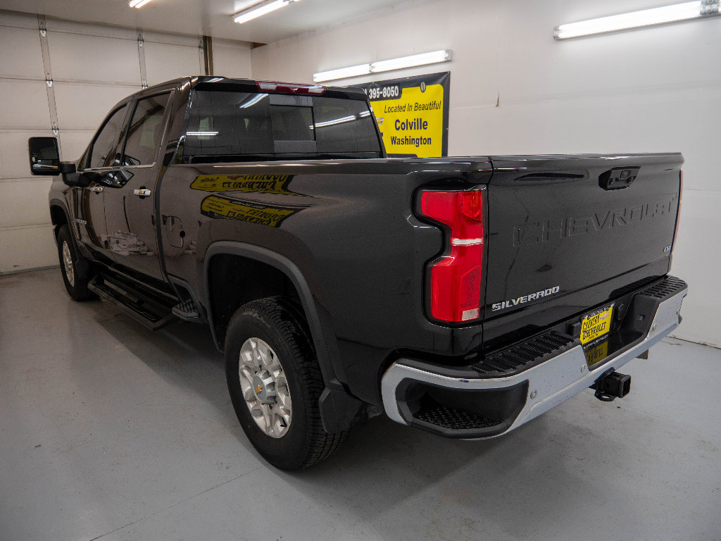 Used 2024 Chevrolet Silverado 2500 LTZ w/ LTZ Convenience Package AWD/4WD image 7
