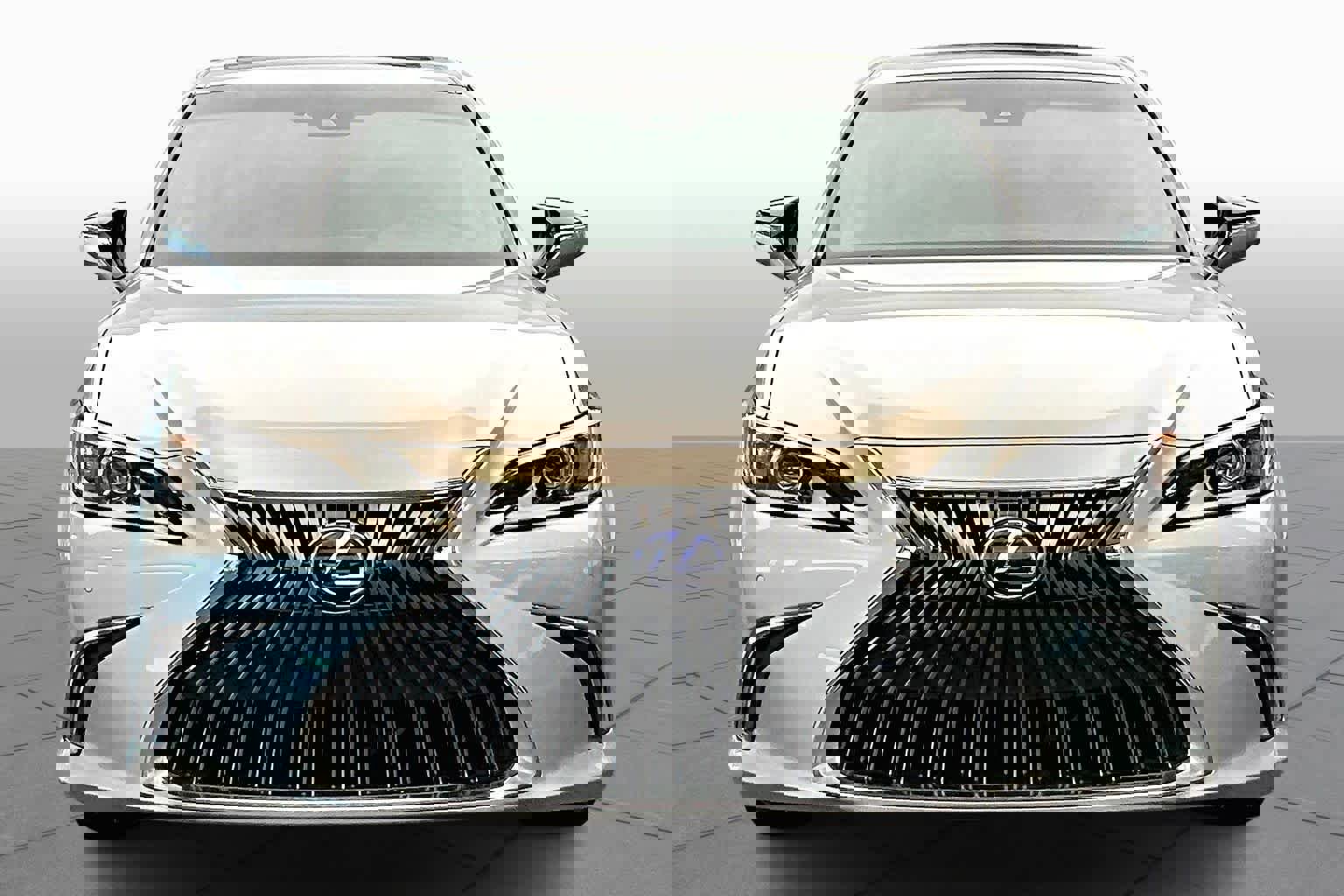 Used 2021 Lexus ES 300h w/ Premium Package image 3