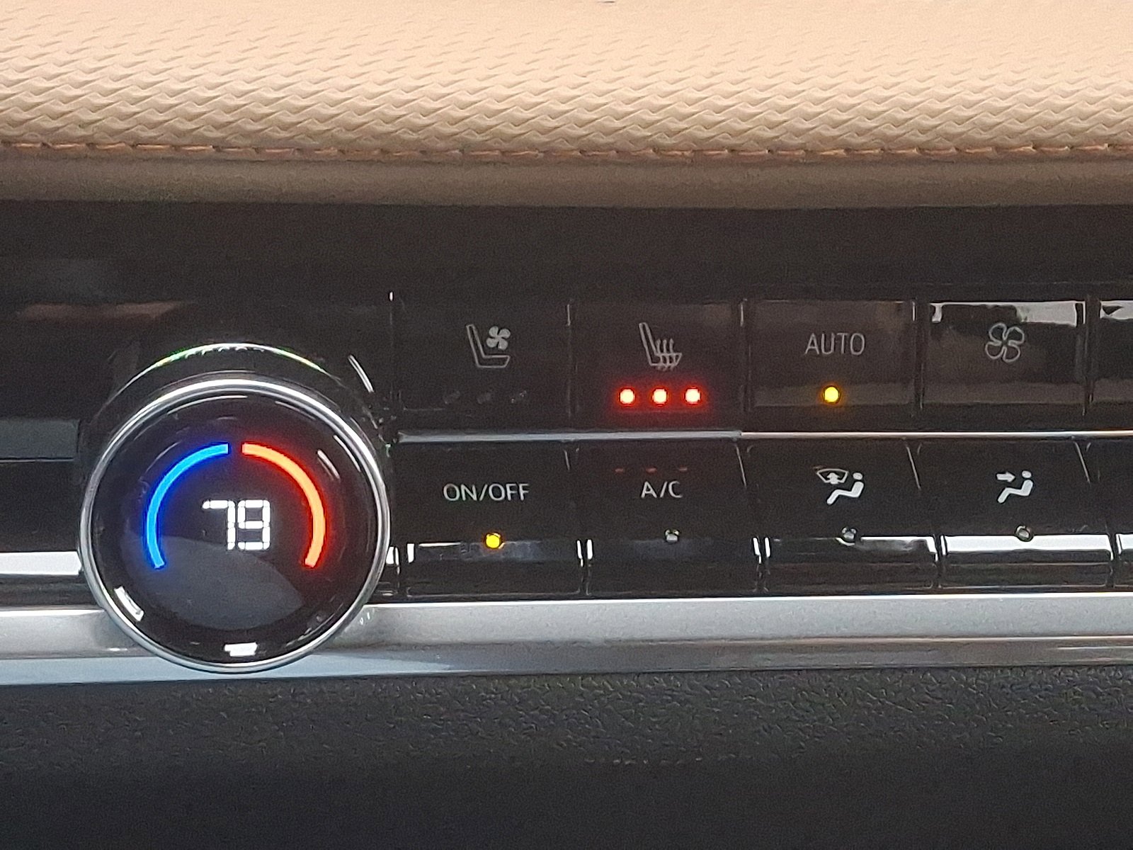 New 2026 Chevrolet Equinox ACTIV w/ Convenience Package III image 23