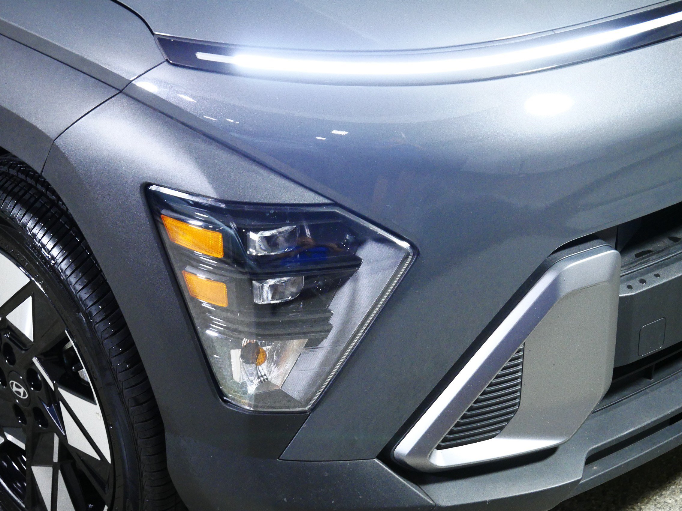 Used 2025 Hyundai Kona SEL AWD/4WD image 16