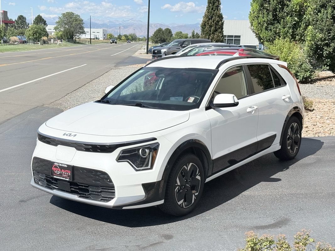 Used 2023 Kia Niro Wind w/ Wind Preserve Package FWD image 32