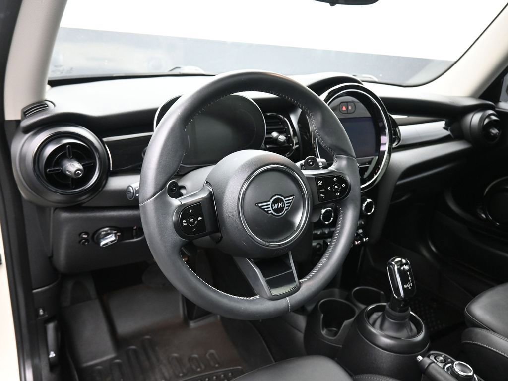 Used 2022 MINI Cooper S image 13
