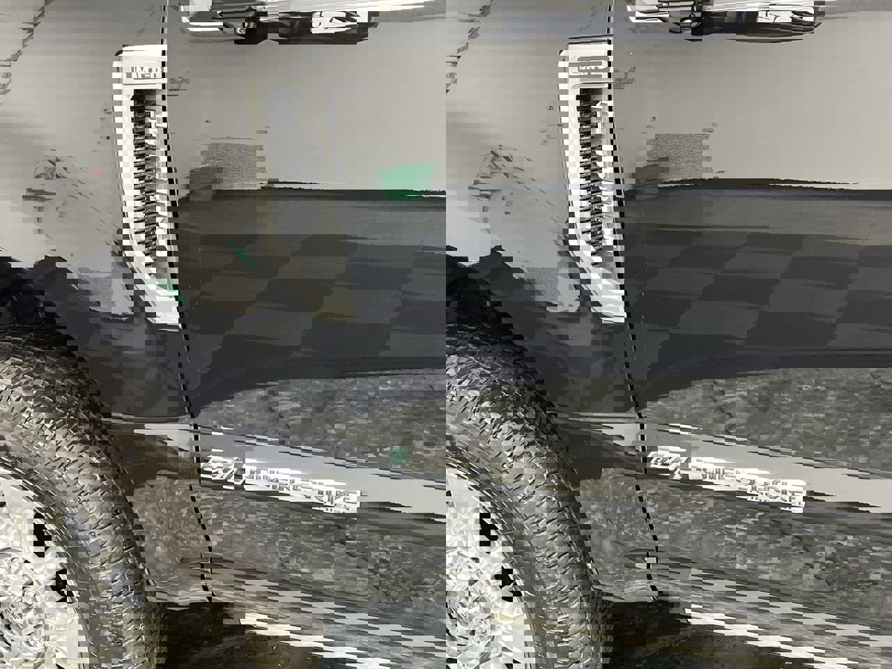 Used 2022 Ford F350 Limited image 39