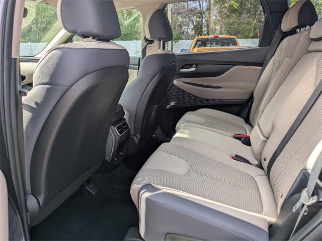 Used 2023 Hyundai Santa Fe SE image 5